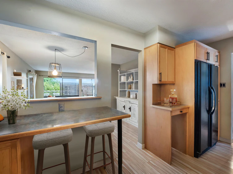 15176 Beachview Avenue, Surrey, BC, V4B 1P6 - 7