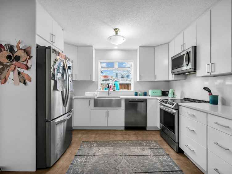 764 E 16th Street, North Vancouver, BC, V7L 2V1 - 4
