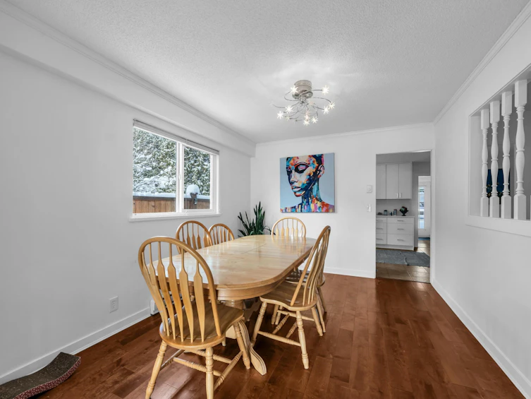 764 E 16th Street, North Vancouver, BC, V7L 2V1 - 16