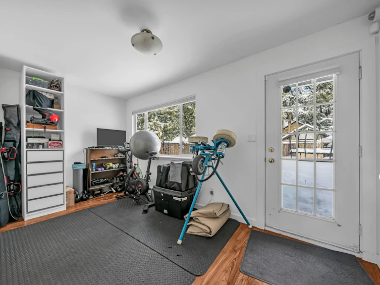 764 E 16th Street, North Vancouver, BC, V7L 2V1 - 18