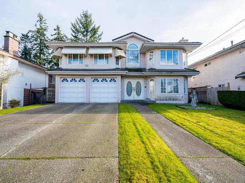 6958 Gray Avenue, Burnaby BC V5J 3Y8