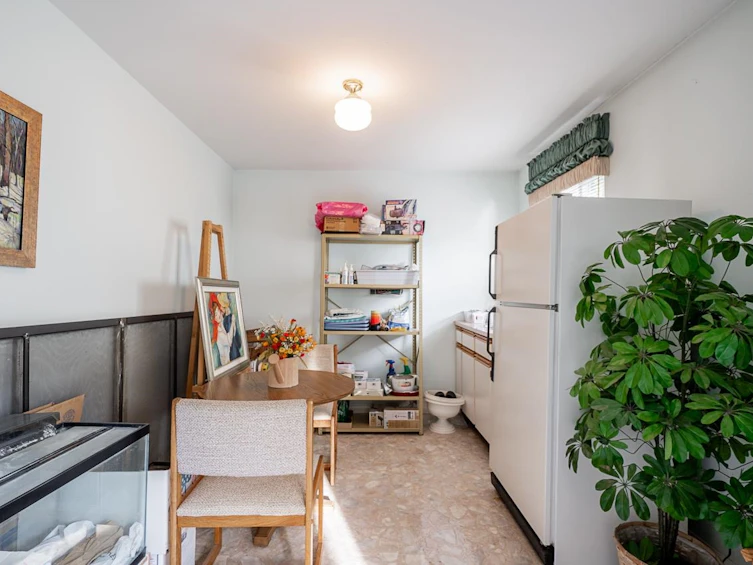 6958 Gray Avenue, Burnaby, BC, V5J 3Y8 - 29