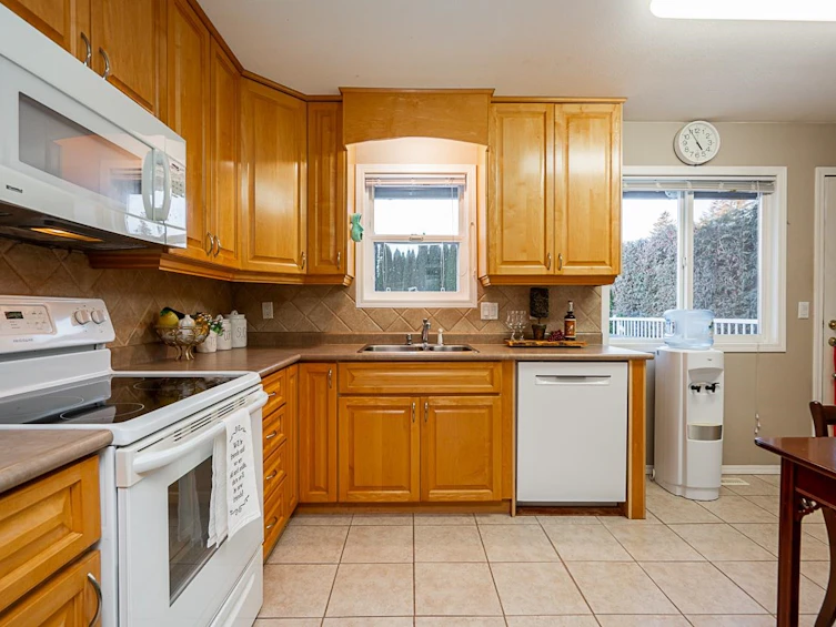 34831 Terrace Court, Abbotsford, BC, V2S 5J5 - 6