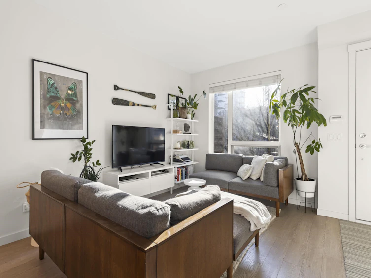 2765 Duke Street, Vancouver, BC, V5R 4S8 - 3