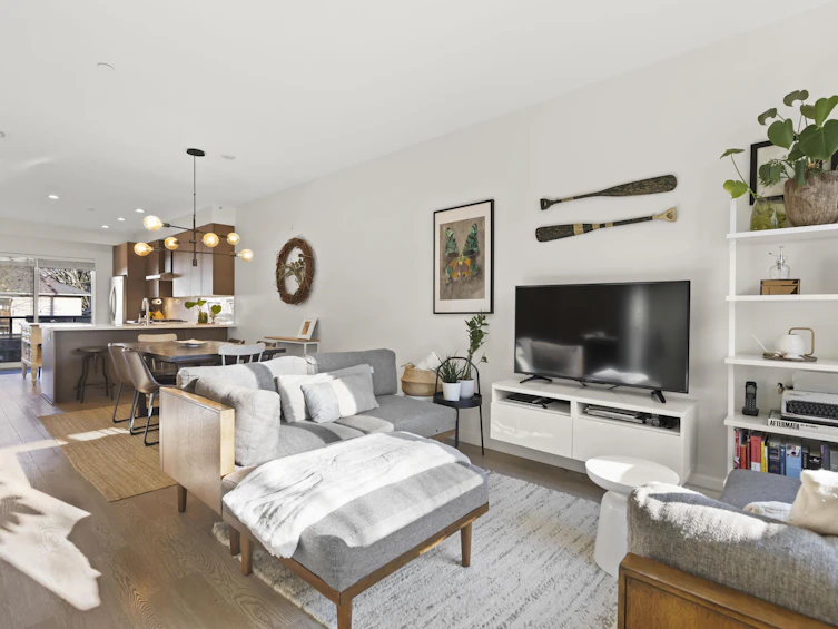2765 Duke Street, Vancouver, BC, V5R 4S8 - 6