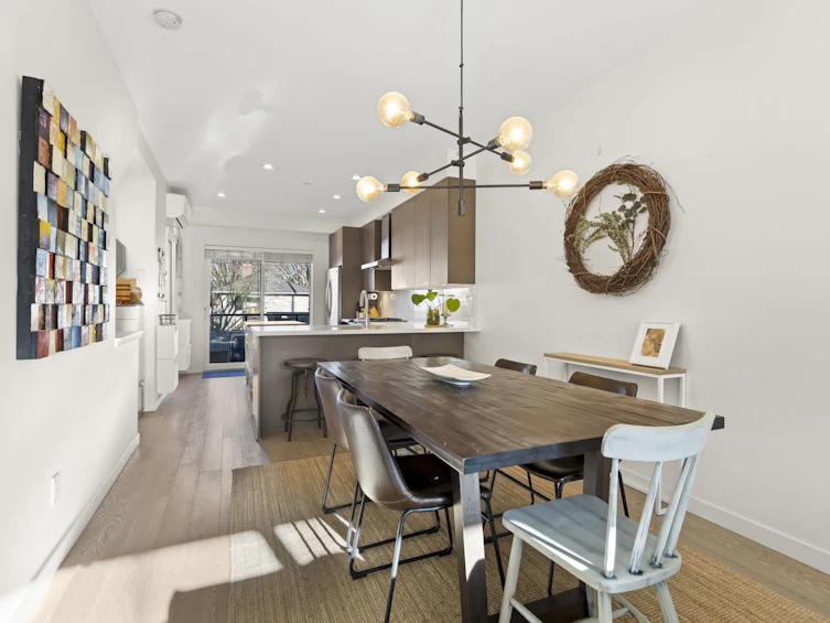 2765 Duke Street, Vancouver, BC, V5R 4S8 - 12