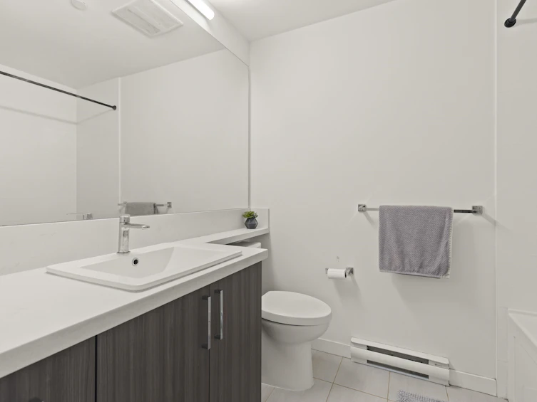 2765 Duke Street, Vancouver, BC, V5R 4S8 - 32