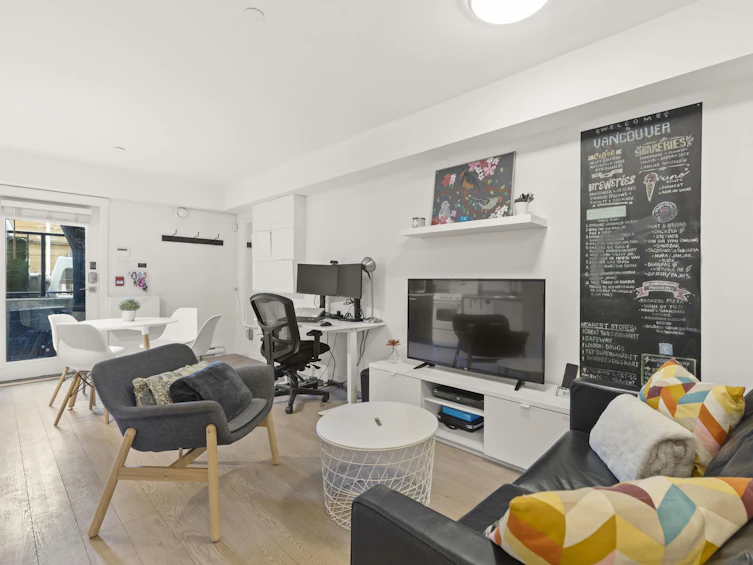 2765 Duke Street, Vancouver, BC, V5R 4S8 - 33