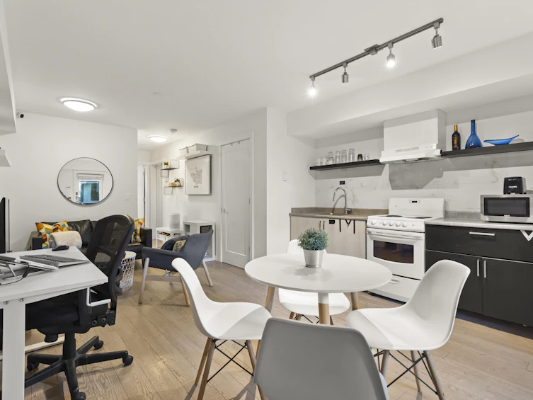 2765 Duke Street, Vancouver, BC, V5R 4S8 - 36