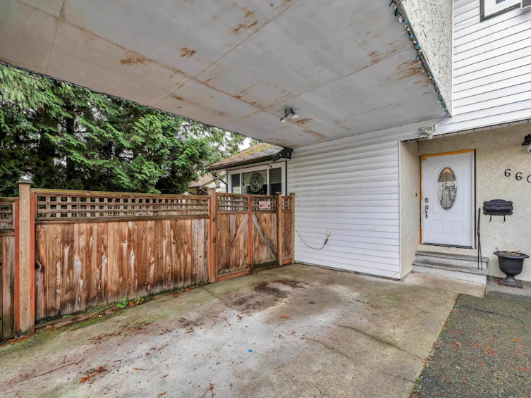 6607 134 Street, Surrey, BC, V3W 4S1 - 3