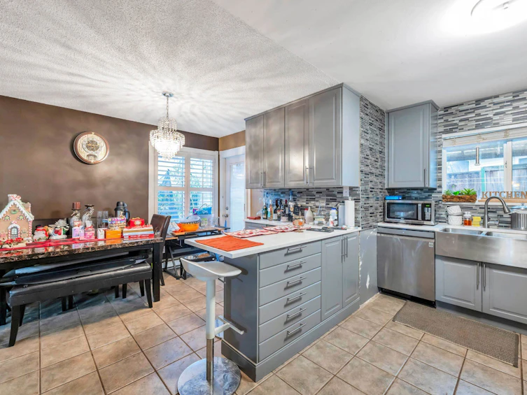 6607 134 Street, Surrey, BC, V3W 4S1 - 10