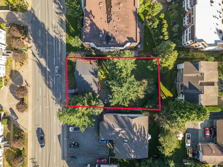32076 George Ferguson Way, Abbotsford, BC, V2T 2K6 - 2