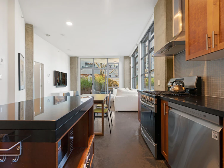 113-2635 Prince Edward Street, Vancouver, BC, V5T 4V7 - 29