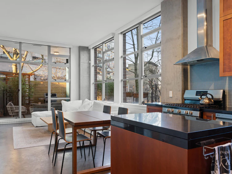 113-2635 Prince Edward Street, Vancouver, BC, V5T 4V7 - 33