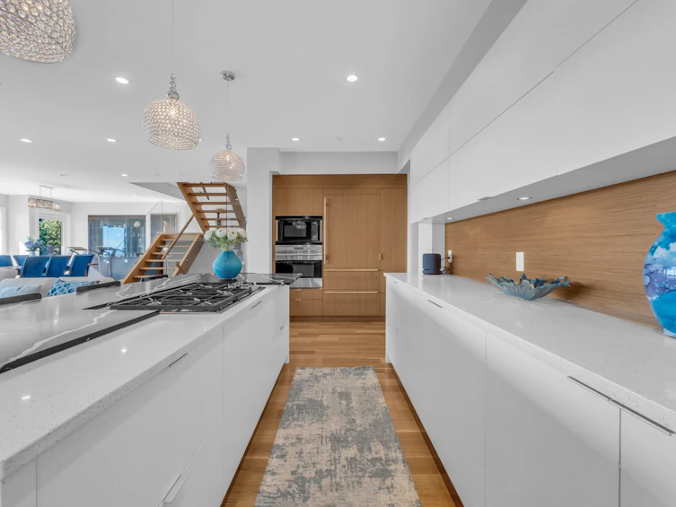 1569 Tyrol Court, West Vancouver, BC, V7S 3G5 - 14