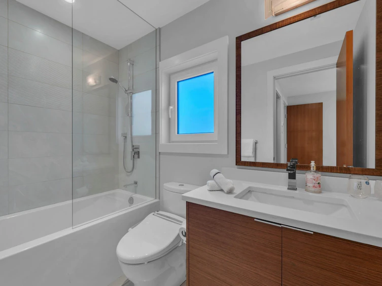 1569 Tyrol Court, West Vancouver, BC, V7S 3G5 - 28
