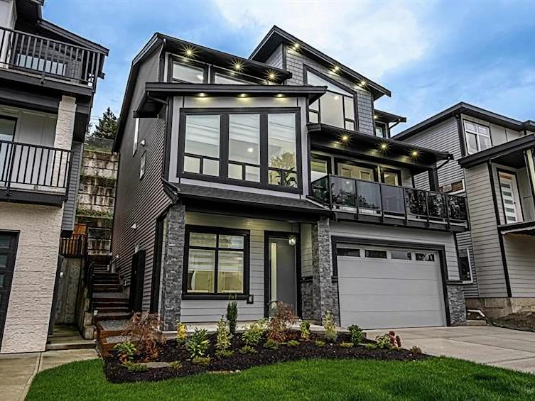 10516 Mcveety Street, Maple Ridge, BC, V2W 0K3 - 2