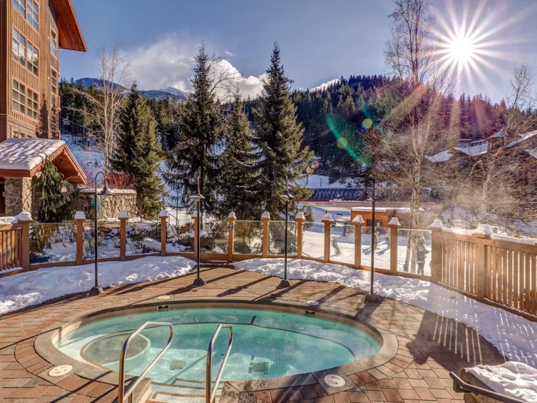337C-2036 London Lane, Whistler, BC, V8E 0N7 - 3