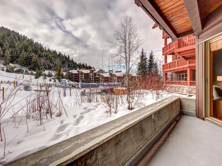 337C-2036 London Lane, Whistler, BC, V8E 0N7 - 5