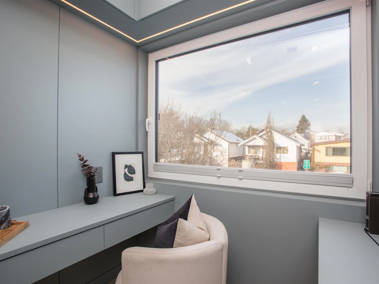 2818 Adanac Street, Vancouver, BC, V5K 2N3 - 17