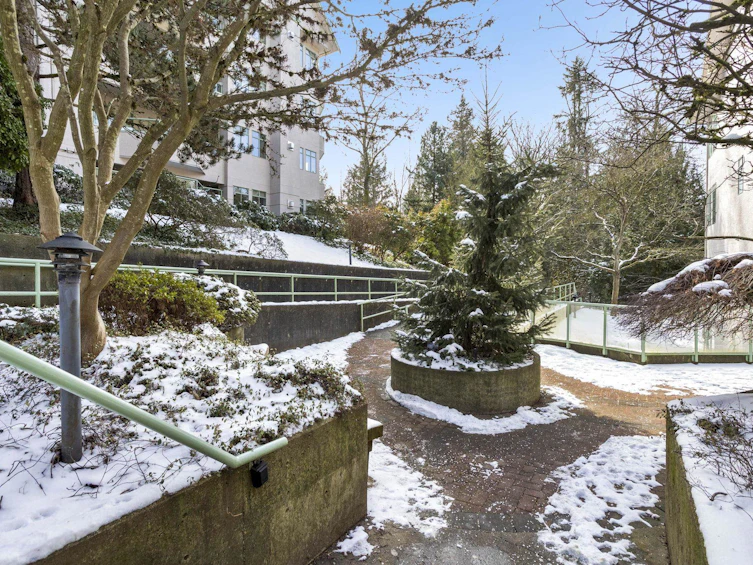 407-6737 Station Hill Court, Burnaby, BC, V3N 4V2 - 20