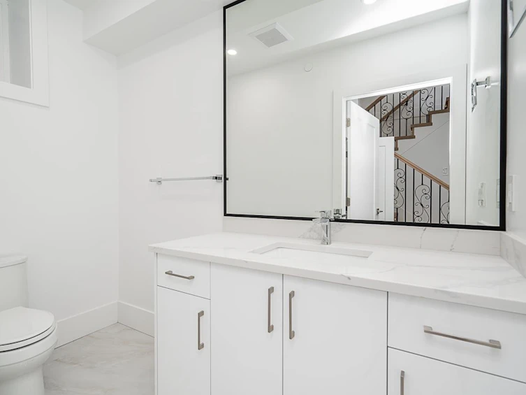 6210 Larch Street, Vancouver, BC, V6M 4E7 - 21