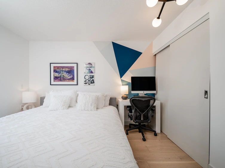 1004-121 W 15th Street, North Vancouver, BC, V7M 1R8 - 14