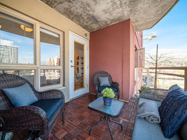 1004-121 W 15th Street, North Vancouver, BC, V7M 1R8 - 21