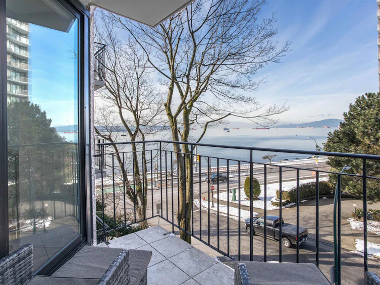 403-1575 Beach Avenue, Vancouver, BC, V6G 1Y5 - 7