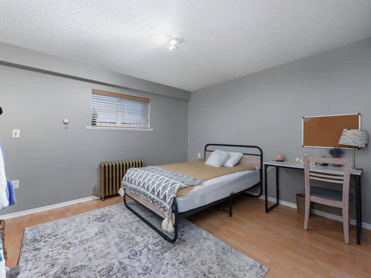 2590 E Georgia Street, Vancouver, BC, V5K 2J7 - 14