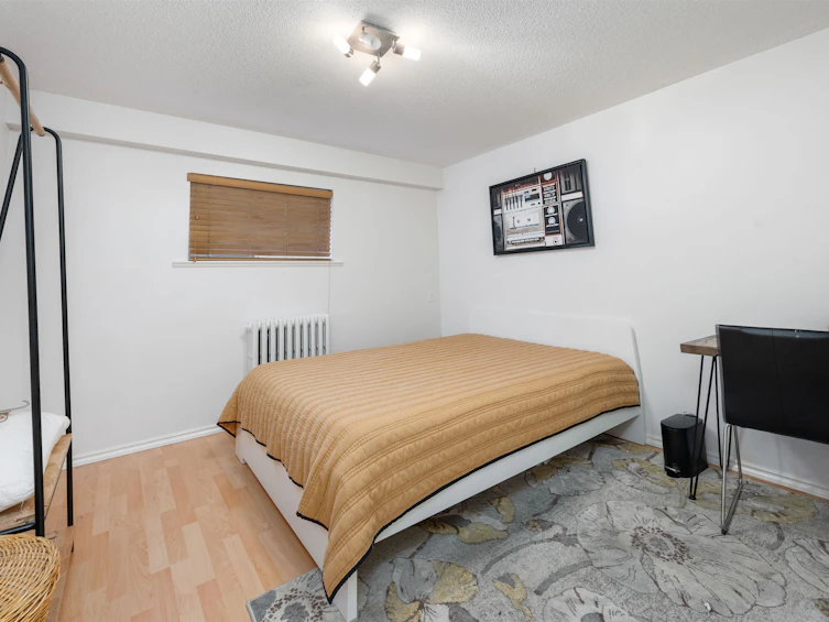 2590 E Georgia Street, Vancouver, BC, V5K 2J7 - 15