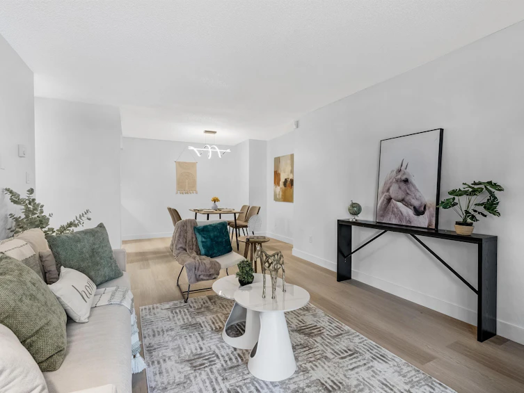 216-10530 154 Street, Surrey, BC, V3R 8A2 - 5