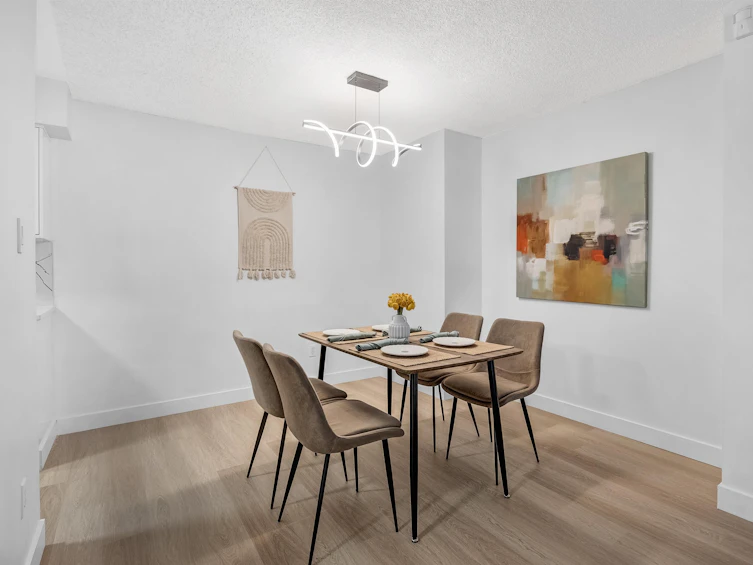 216-10530 154 Street, Surrey, BC, V3R 8A2 - 8