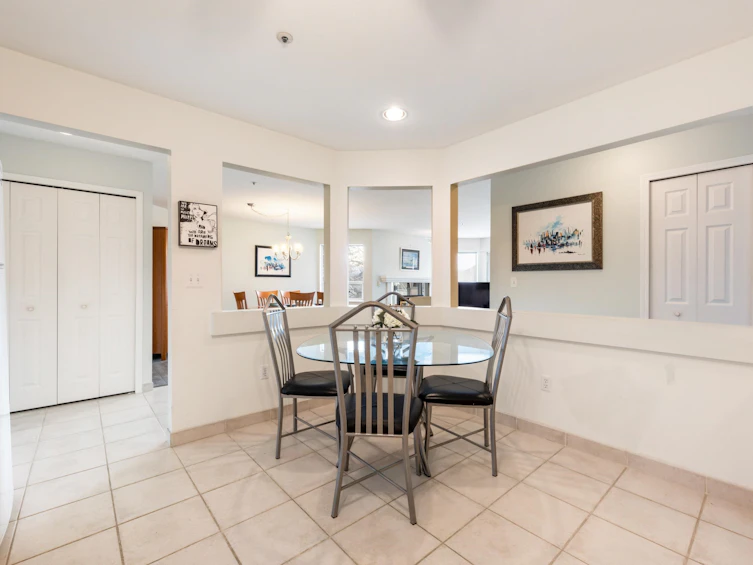 107-5419 201a Street, Langley, BC, V3A 1S7 - 5