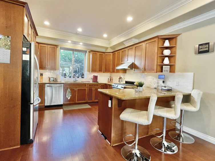 6155 Highmoor Place, Sechelt, BC, V7Z 0L1 - 11