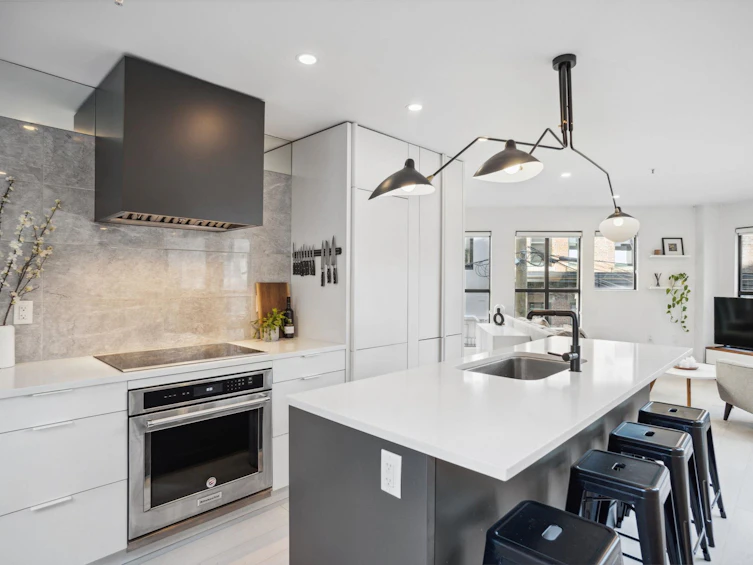 4-9 E Cordova Street, Vancouver, BC, V6A 1K3 - 5