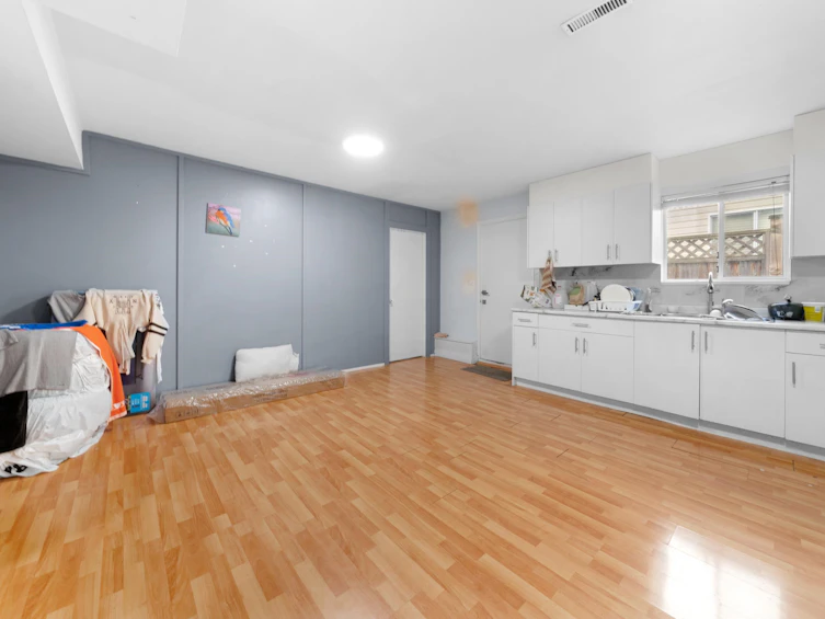 6722 124 Street, Surrey, BC, V3W 0Z7 - 27