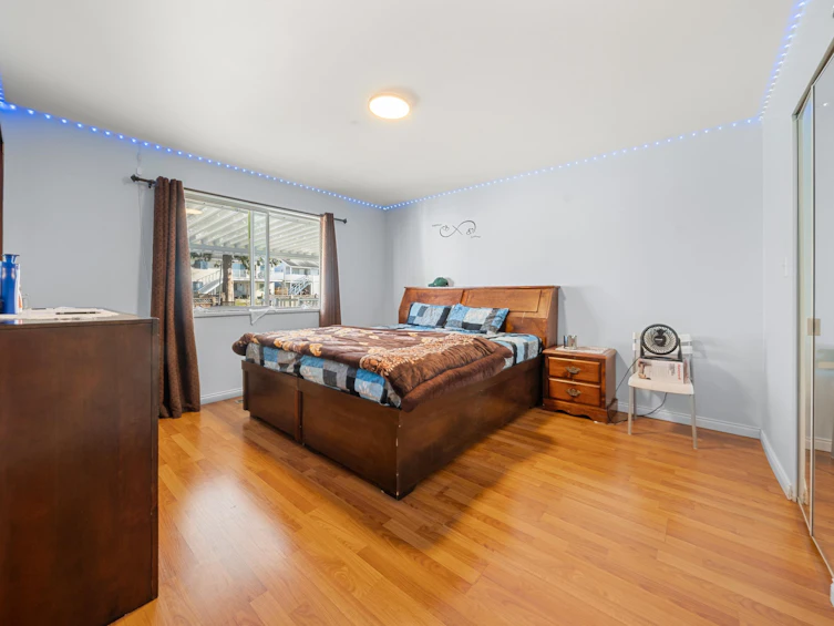 6722 124 Street, Surrey, BC, V3W 0Z7 - 12