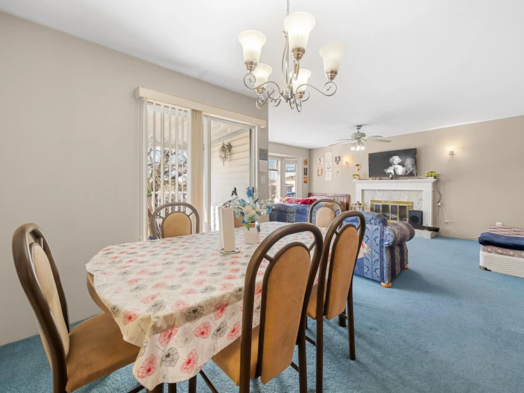 6722 124 Street, Surrey, BC, V3W 0Z7 - 7