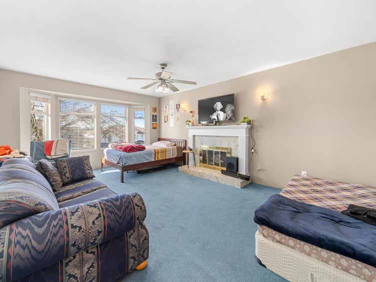 6722 124 Street, Surrey, BC, V3W 0Z7 - 3