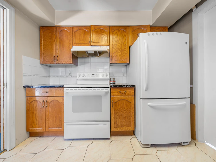 6722 124 Street, Surrey, BC, V3W 0Z7 - 11