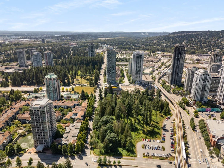 906-3071 Glen Drive, Coquitlam, BC, V3B 7R1 - 22