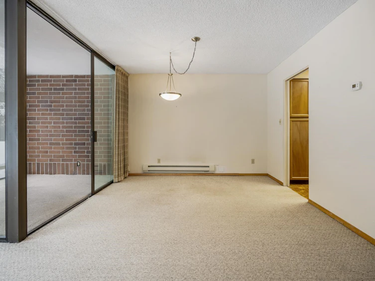 105-4101 Yew Street, Vancouver, BC, V6L 3B7 - 11