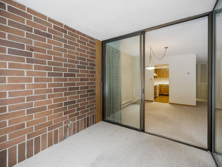 105-4101 Yew Street, Vancouver, BC, V6L 3B7 - 14