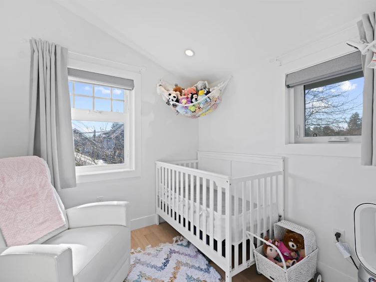 1052 E 11th Avenue, Vancouver, BC, V5T 2G2 - 16