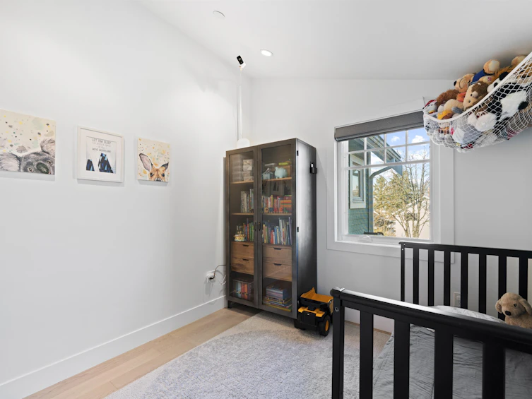 1052 E 11th Avenue, Vancouver, BC, V5T 2G2 - 18