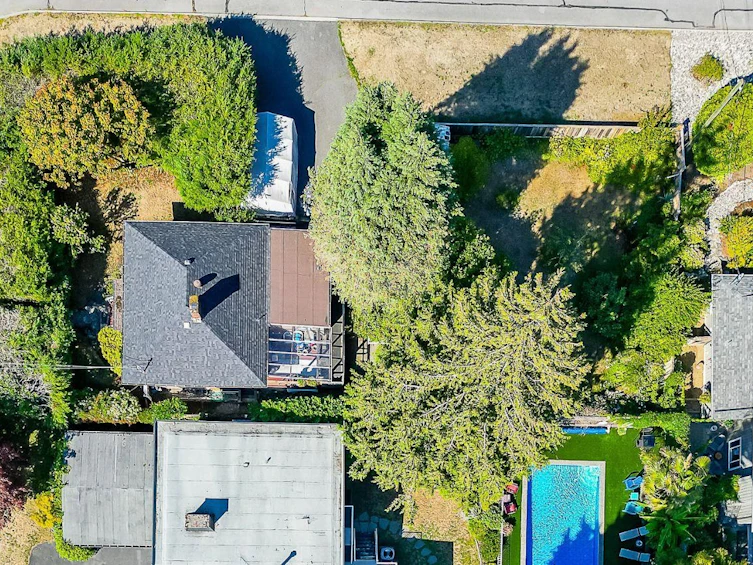 1396 Lennox Street, North Vancouver, BC, V7H 1X3 - 4