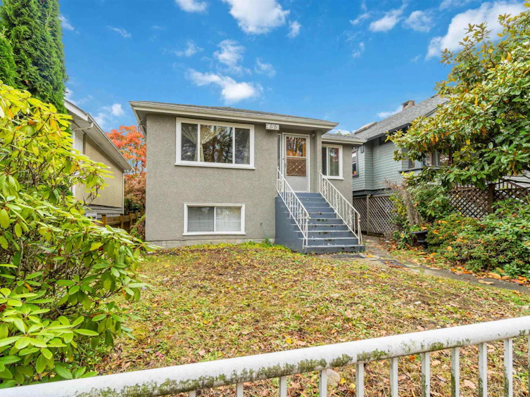 453 E 47th Avenue, Vancouver, BC, V5W 2B3 - 3