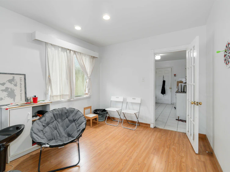 453 E 47th Avenue, Vancouver, BC, V5W 2B3 - 7