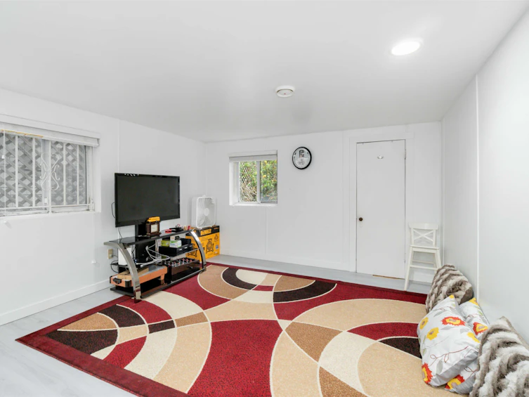 453 E 47th Avenue, Vancouver, BC, V5W 2B3 - 27